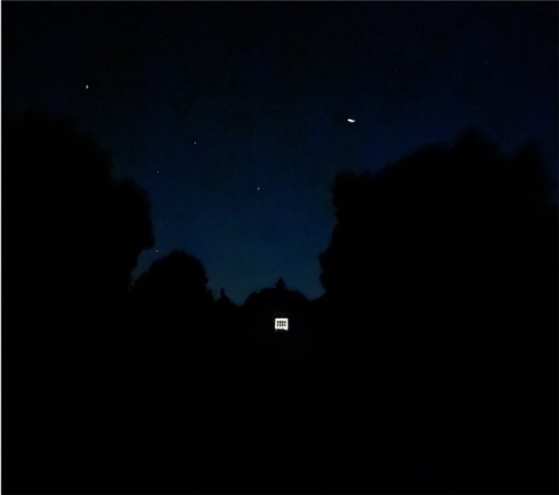 Noční obloha nad penzionem